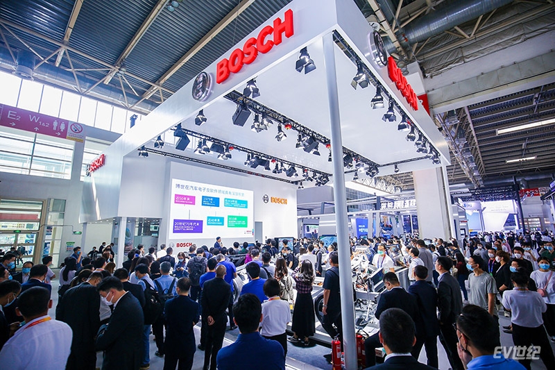 01_博世亮相2020北京国际车展 Bosch is showcasing its latest technological innovation and cutting-edge solutions in 2020 Beijing International Automotive Exhibition.jpg