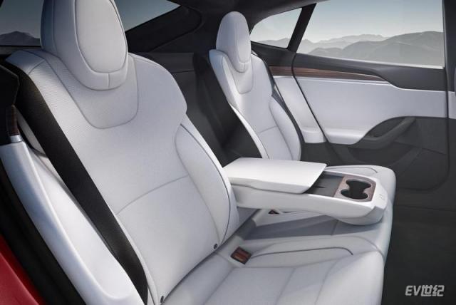 MS-Interior-Carousel-D-Desktop.jpg