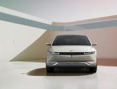 EV早点：现代IONIQ5全球首秀；全新奔驰C级实现全系电气化
