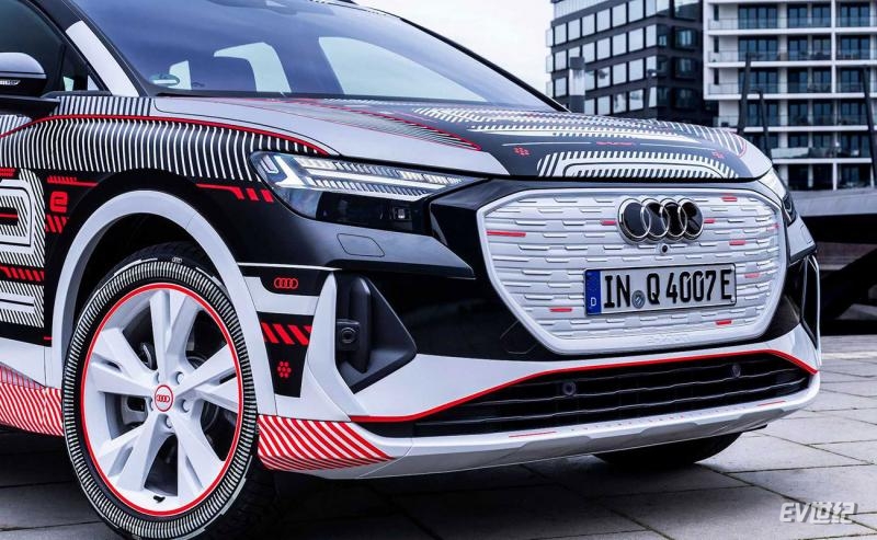 audi-q4-e-tron-prototype-exterior-(4).jpg