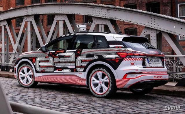 audi-q4-e-tron-prototype-exterior-(1).jpg