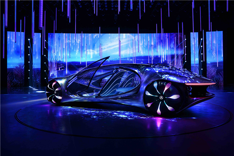 15. 梅赛德斯-奔驰VISION AVTR概念车中国首秀，生动演绎人、车、自然之间的和谐交互.jpg