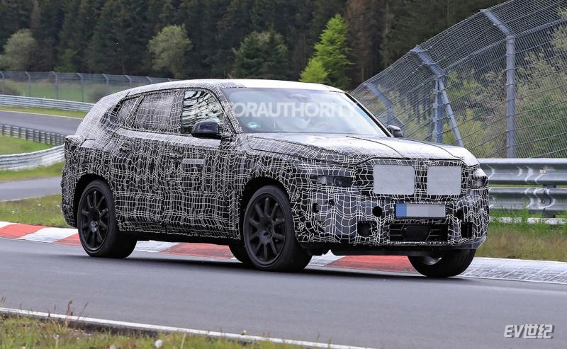 2023-bmw-x8-spy-shots--photo-credit-s-baldauf-sb-medien_100792344_h.jpg