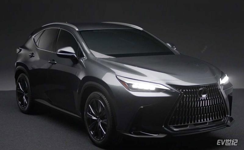 2022-lexus-nx-screenshot-from-leaked-official-video.jpg