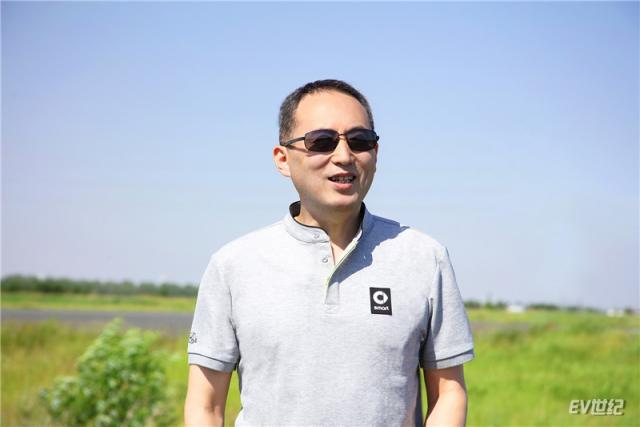 smart品牌全球合资公司CEO佟湘北先生_副本.jpg