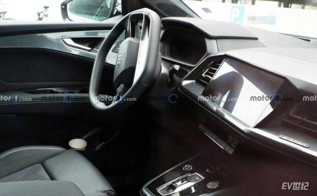 audi-electric-suv-for-china-spy-photo-interior.jpg