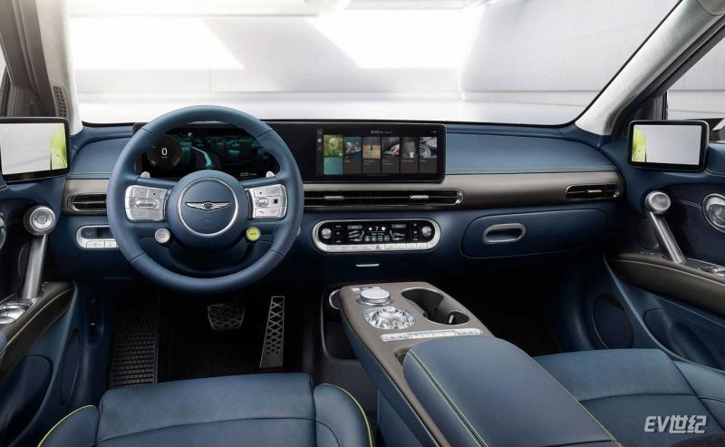 genesis-gv60-interior-(1).jpg