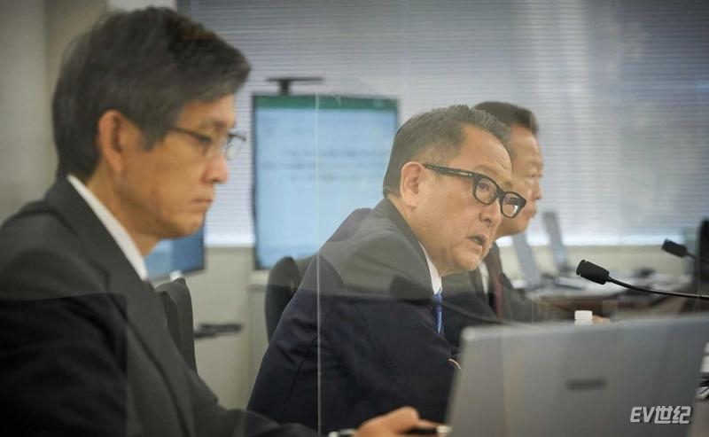 akio-toyoda-presiding-the-jama-september-9-press-conference-1.jpg