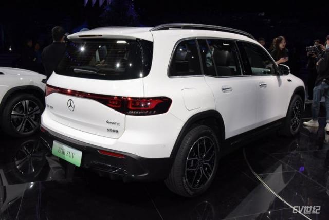 1400x0_1_q95_autohomecar__ChsEwGB8aoaADS6wAAUd-q3iSCo337.jpg