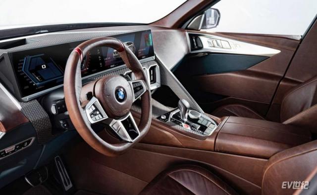 bmw-concept-xm-interior-(1).jpg