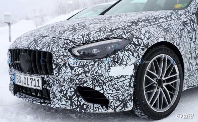 2023-mercedes-amg-c63-estate-spy-photo-(4).jpg