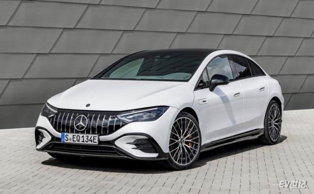 Mercedes-Benz-EQE_53_AMG-2023-1600-01.jpg