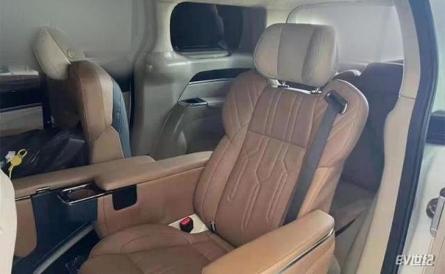 744x0_m814_autohomecar__ChxkqWIm78SADAe7AAlgoSU7EXY975.jpg