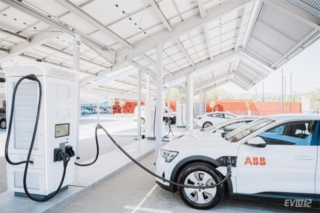 ABB_E-mobility_Centre_of_Excellence_3.jpg