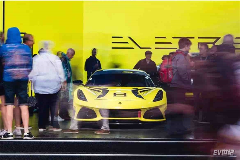 路特斯Emira GT4.jpg