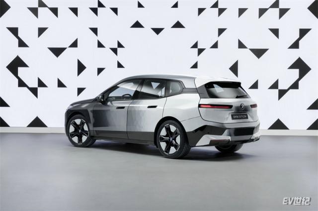 03.世界首台变色概念车BMW iX Flow.jpg