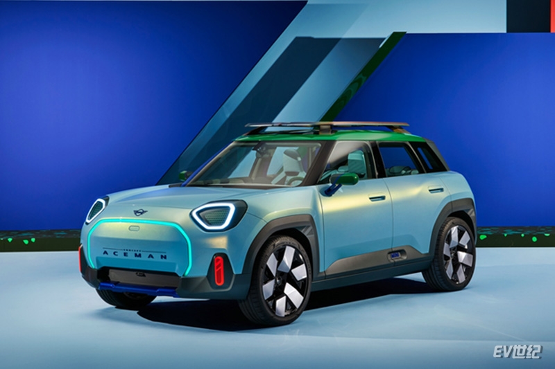 01. MINI Concept Aceman纯电动都市跨界概念车.jpg