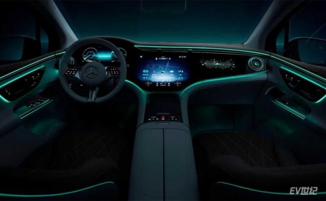 mercedes-benz-eqe-suv-interior-teaser-(2).jpg