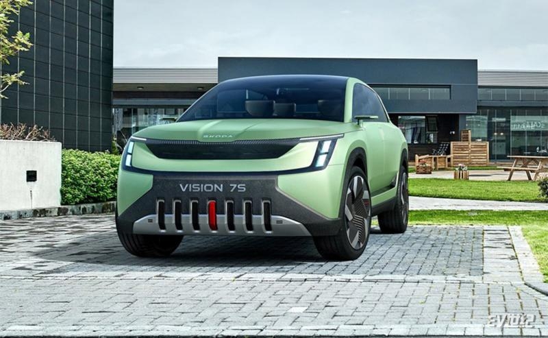 Skoda-Vision_7S_Concept-2022-800-01.jpg