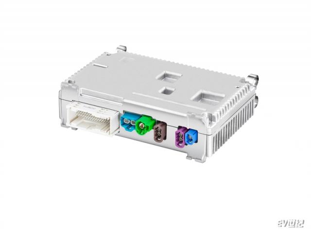 10 车载互联控制单元 Connectivity Control Unit.jpg