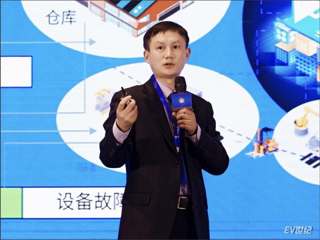 岚图CTO蒋焘讲话.jpg