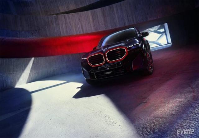 07.创新BMW XM Label Red限量版.jpg