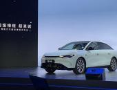 拥有最长纯电续航，零跑C01增程版上市售14.58万-16.98万元