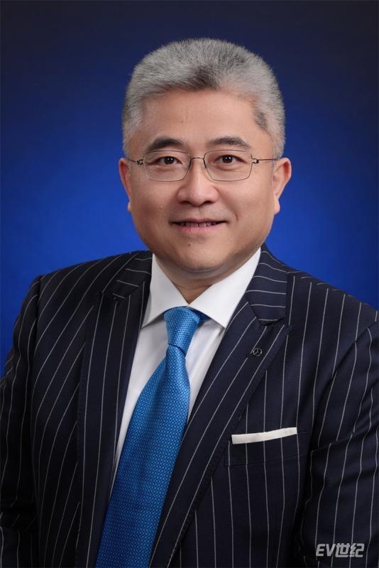 04. 北京梅赛德斯-奔驰销售服务有限公司总裁兼首席执行官段建军先生.jpg