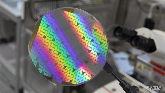 03 博世碳化硅晶圆 Bosch Sic Wafer.jpg