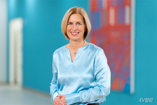 05 博世集团董事会成员兼首席数字官Tanja Rueckert Tanja Rueckert, member of the Bosch board of management and chief digital officer.jpg