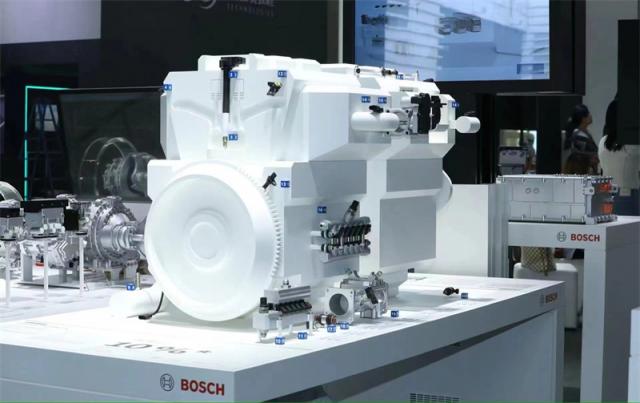 14 博世氢气内燃机低压直喷系统 Bosch hydrogen internal combustion engine low-pressure direct injection system.jpg