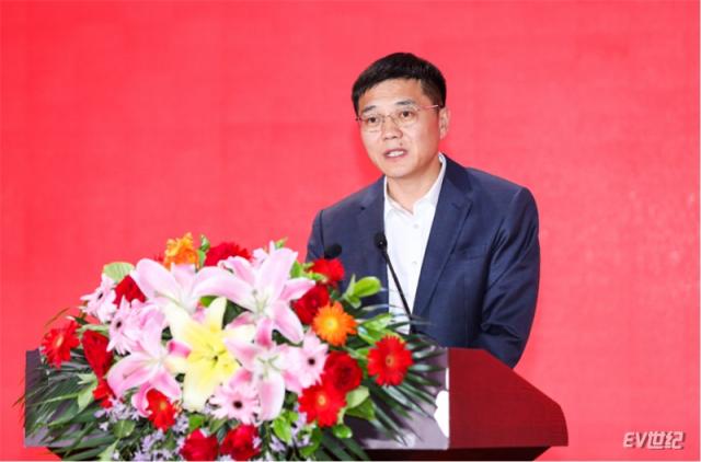 “国车致敬国门”打卡活动在京启动，2024中国汽车品牌向上发展专项行动拉开序幕1504.jpg