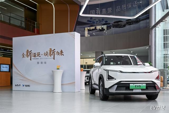 SI 2.0展厅.jpg