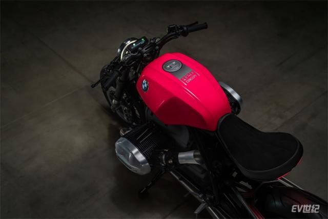 02.BMW R20概念车俯瞰图.jpg