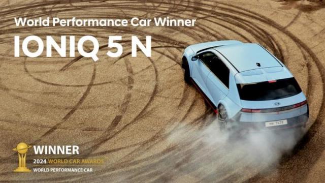 8、现代汽车N品牌首款量产高性能电动车IONIQ 5 N(艾尼氪5N) 斩获2024世界年度性能车大奖.jpg