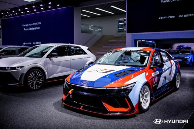 11、现代N统规赛的比赛用车——全新Elantra N1统规赛赛车.jpg