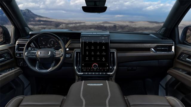 MY25_GMC_Yukon_DenaliULT_3.jpg