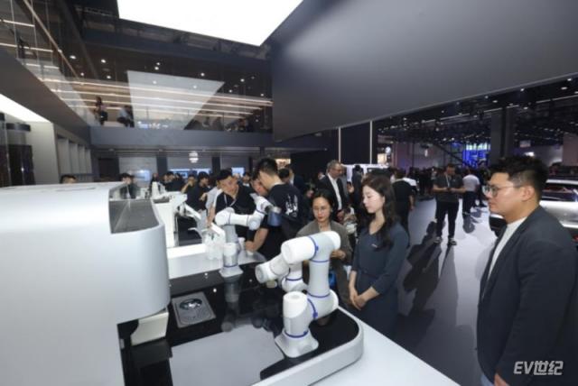 【上海车展新闻稿】深度诠释科技、越野、全球化优势+长城汽车六大品牌闪耀上海车展 (1)3369.png