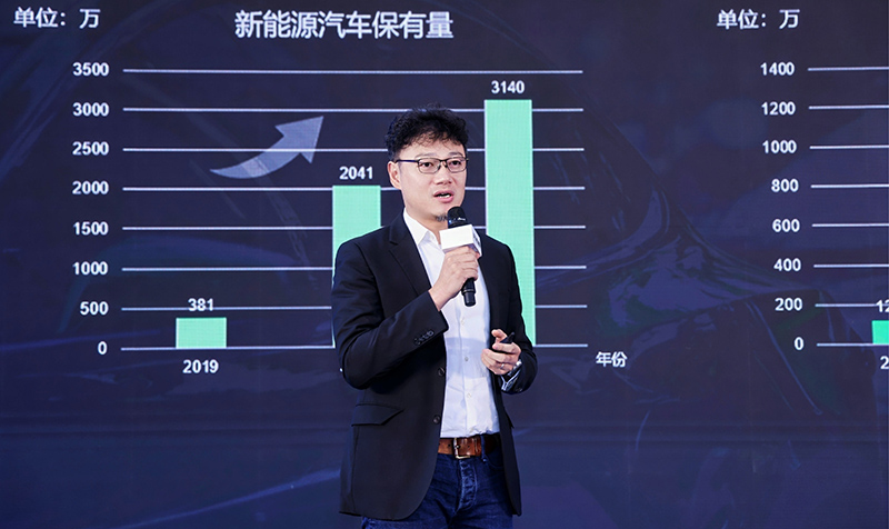 03-陈思发表主题演讲.jpg
