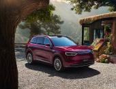 全维进化诠释“国民SUV”新境界：全新问界M7开启预售28.8万起