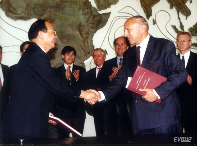 新闻稿：联合电子30周年庆633.png