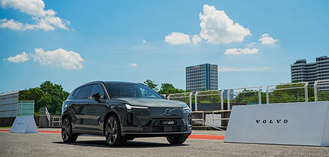 沃尔沃全新XC70全球首发