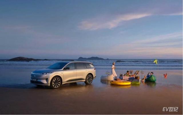 162039122a63be655e7008.png 【新闻稿】东风奕派双车焕新上市!2026款纳米01限时5.88万起、2026款eπ008五座版限时15.99万起1559.png