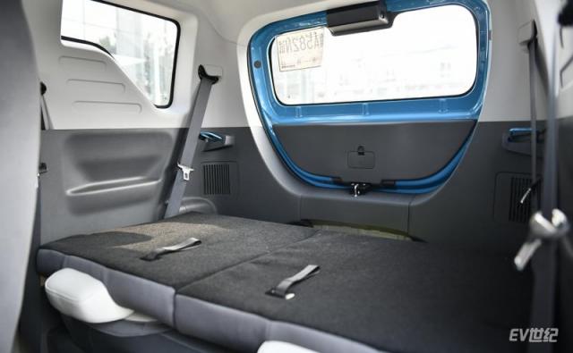 261248056d1f99e56a4403.jpg 17.JPG