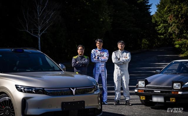 2821091992de9f9f6d2794.jpg image001.jpg