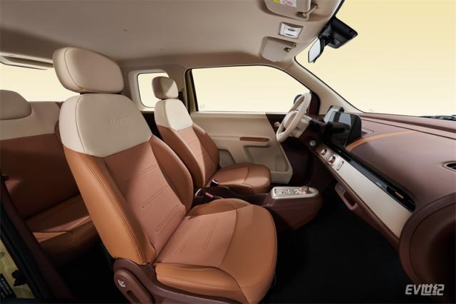 302202302351f338d67811.jpg 0924--103-小图-内饰_副本.jpg