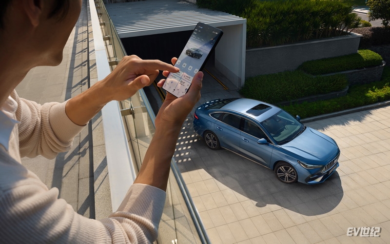 3022493253cb1cbc007356.jpg 8-吉利银河星耀6智能配置美图_调整大小.jpg