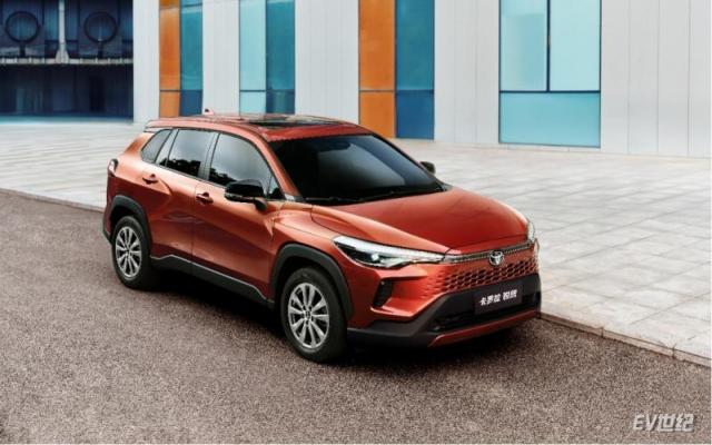 【产品导购稿】三车焕新齐发 一汽丰田金秋价值拉满298.png