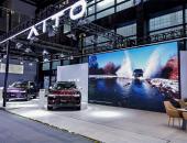 问界M9驶入2025世界互联网大会，引领中国“新汽车”智能升维