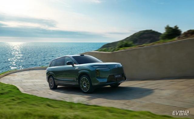 07152451783dabb1a18516.jpg image015.jpg